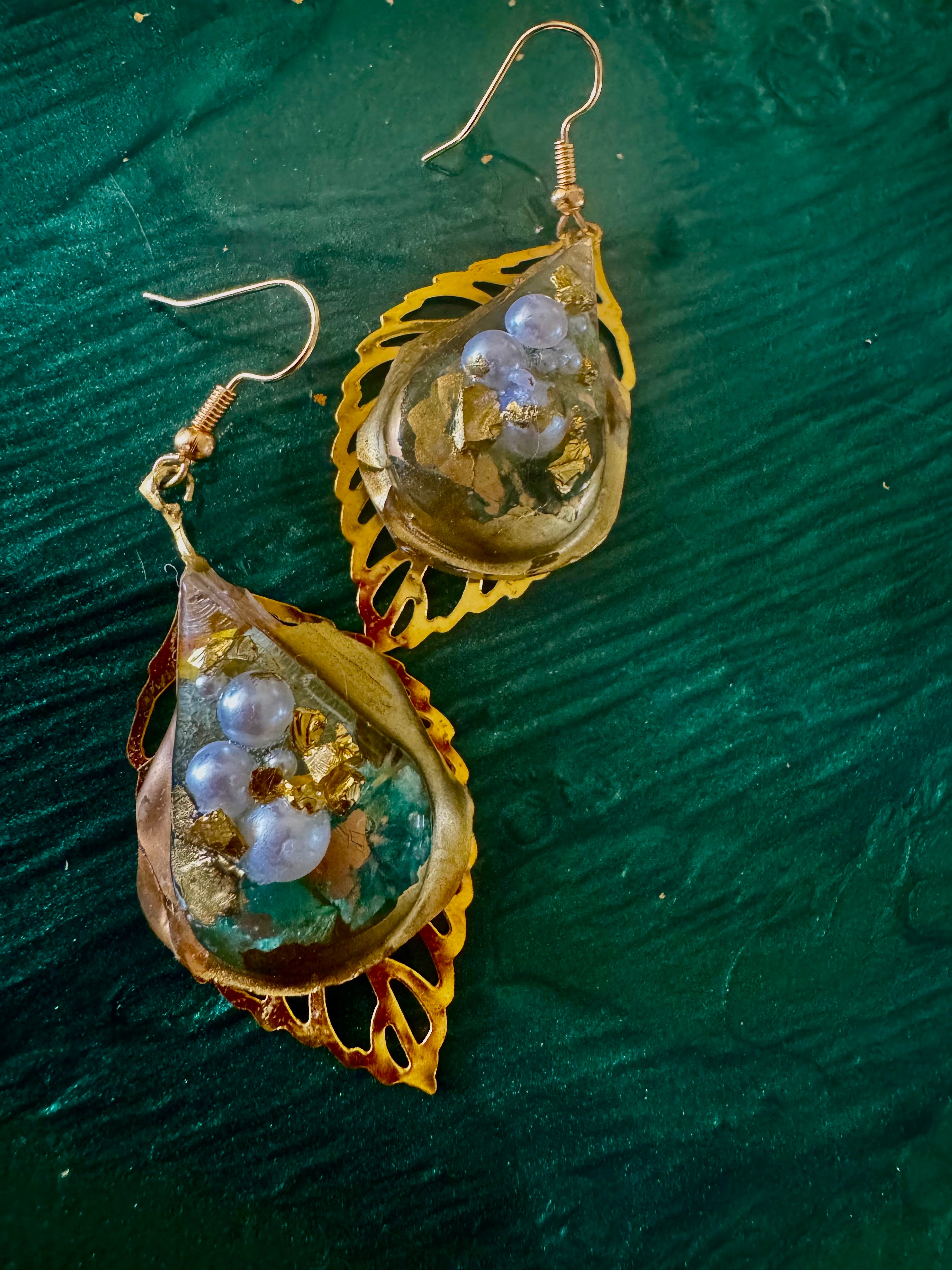 Turquoise and Good Real Preserved Flower and Resin*