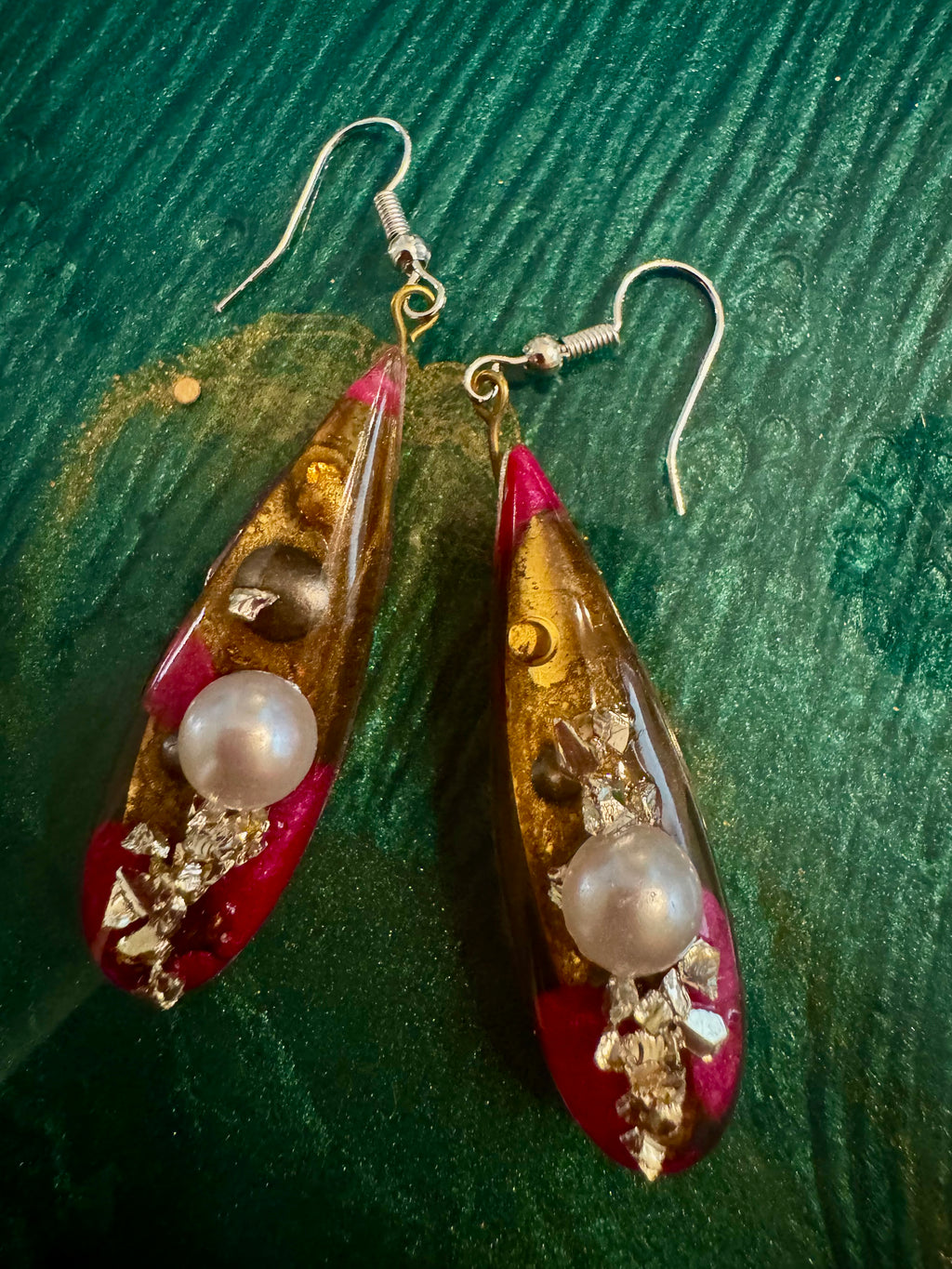 Pink and Gold Resin with multicolored pearls